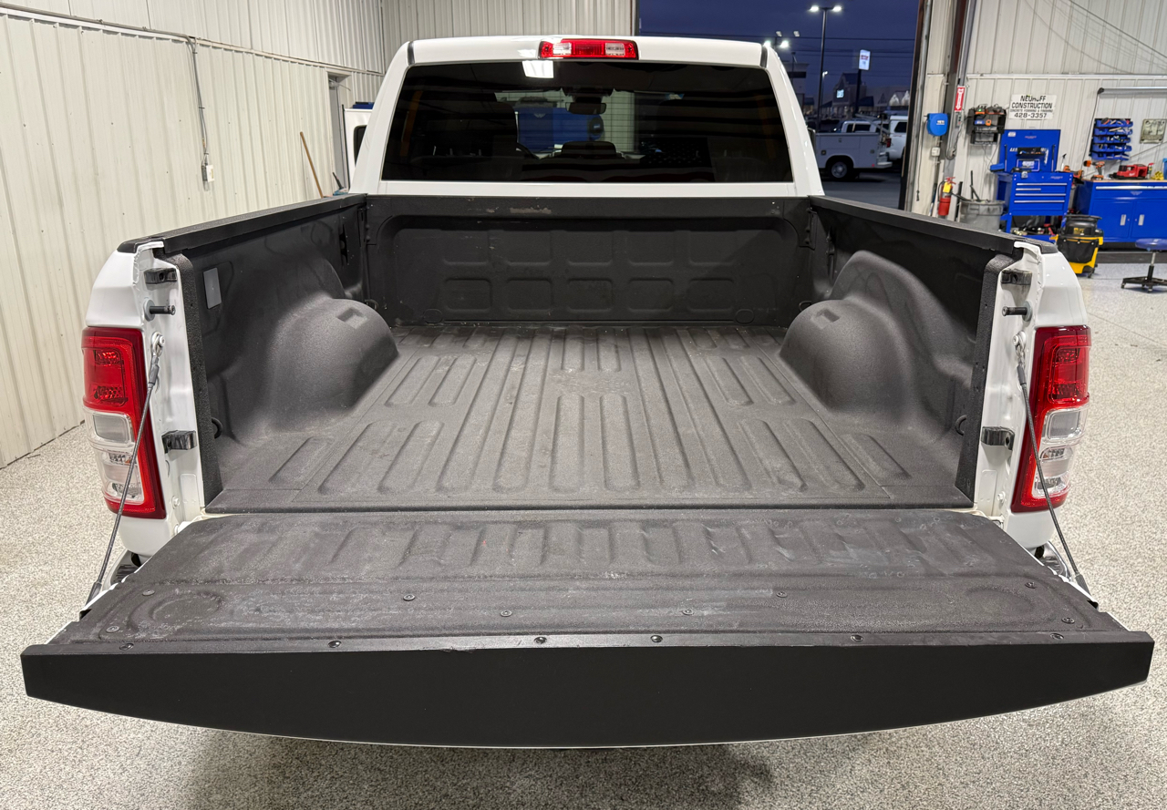 RAM 2500 Tradesman Crew Cab SWB 4WD 2024