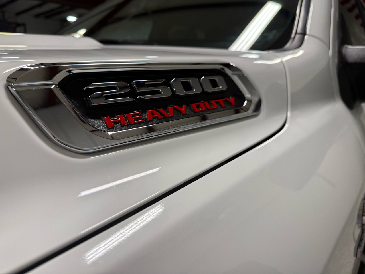 RAM 2500 Tradesman Crew Cab SWB 4WD 2024