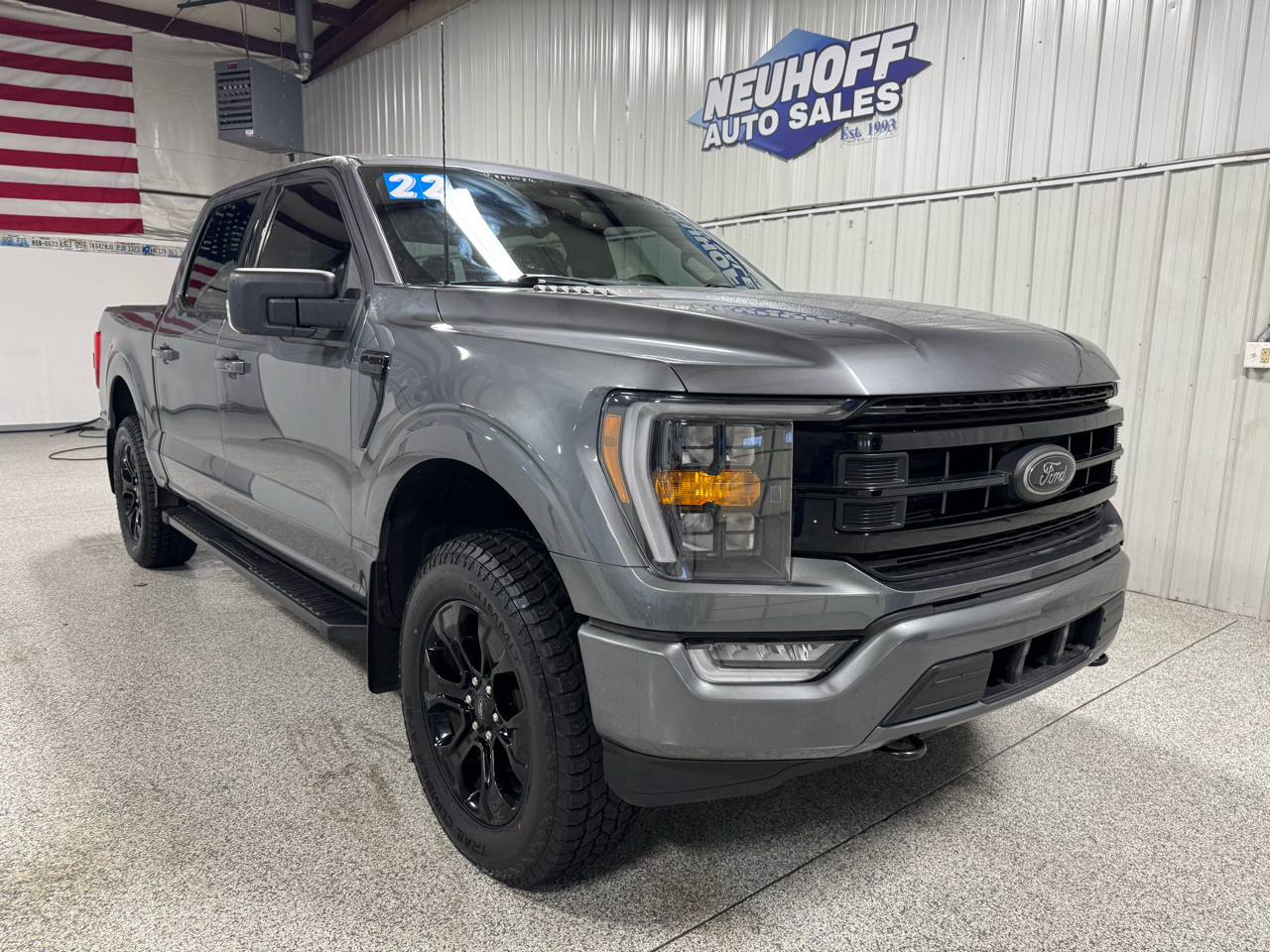 Ford F-150 4WD SuperCrew 145" XLT 2022