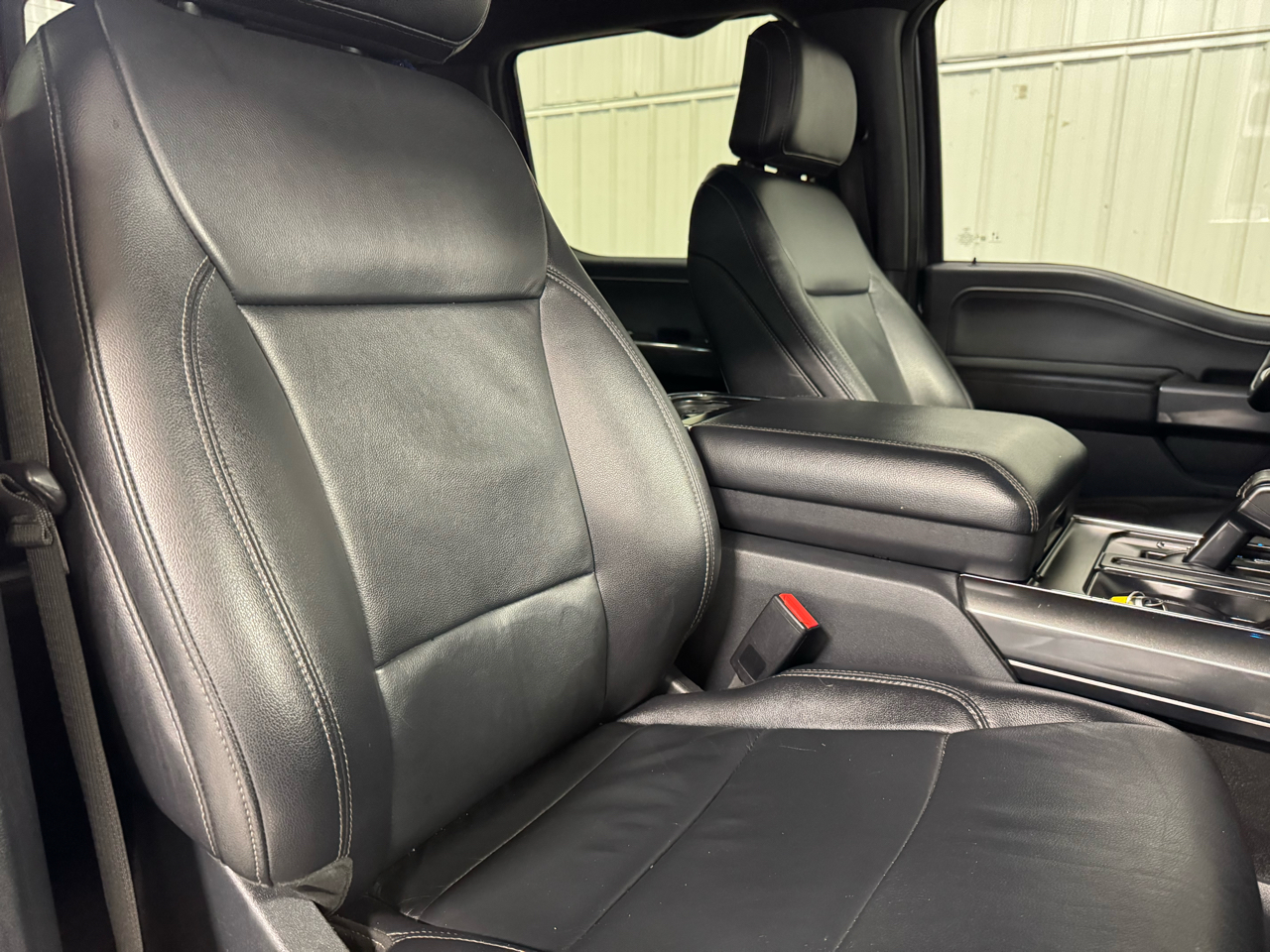 Ford F-150 4WD SuperCrew 145" XLT 2022