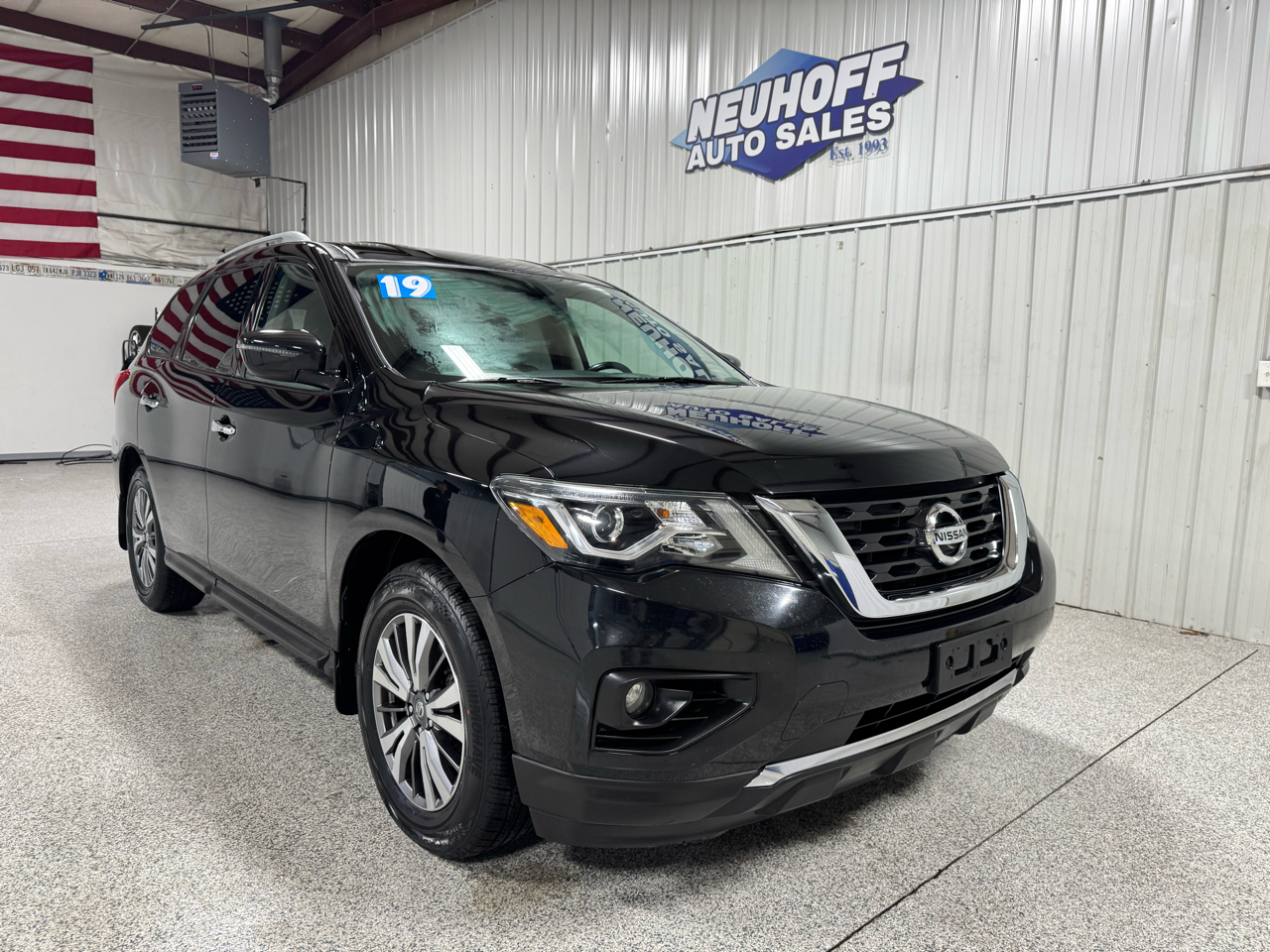 Nissan Pathfinder 4x4 SV 2019
