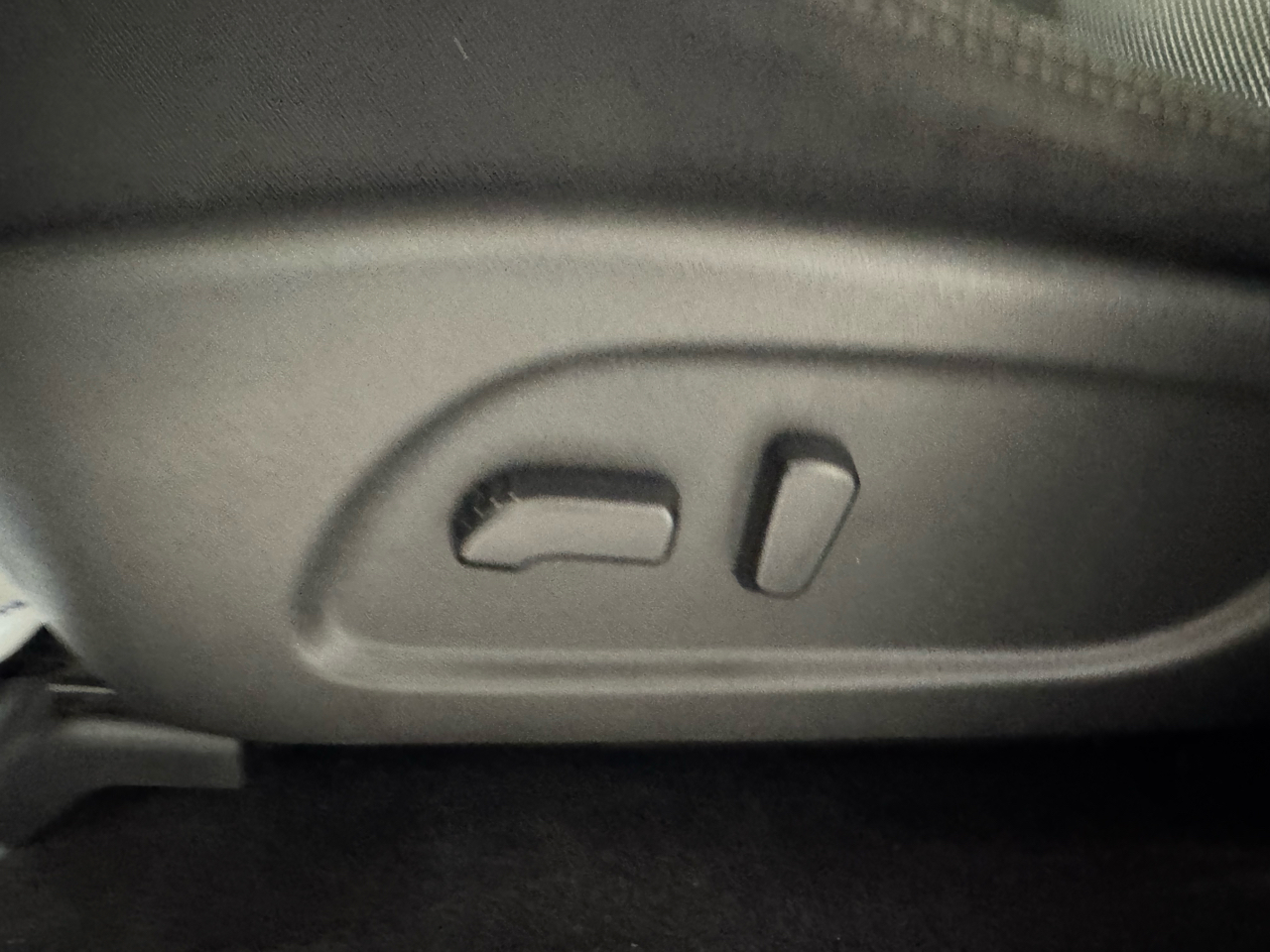 Nissan Pathfinder 4x4 SV 2019