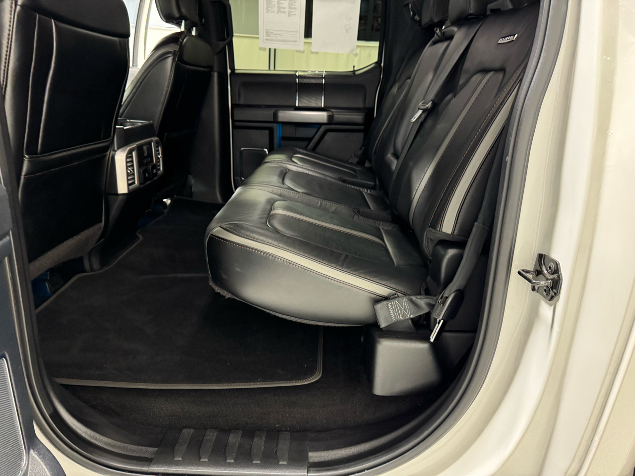 Ford F-150 Platinum SuperCrew 5.5-ft. Bed 4WD 2018