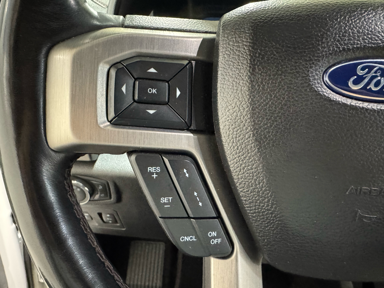 Ford F-150 Platinum SuperCrew 5.5-ft. Bed 4WD 2018