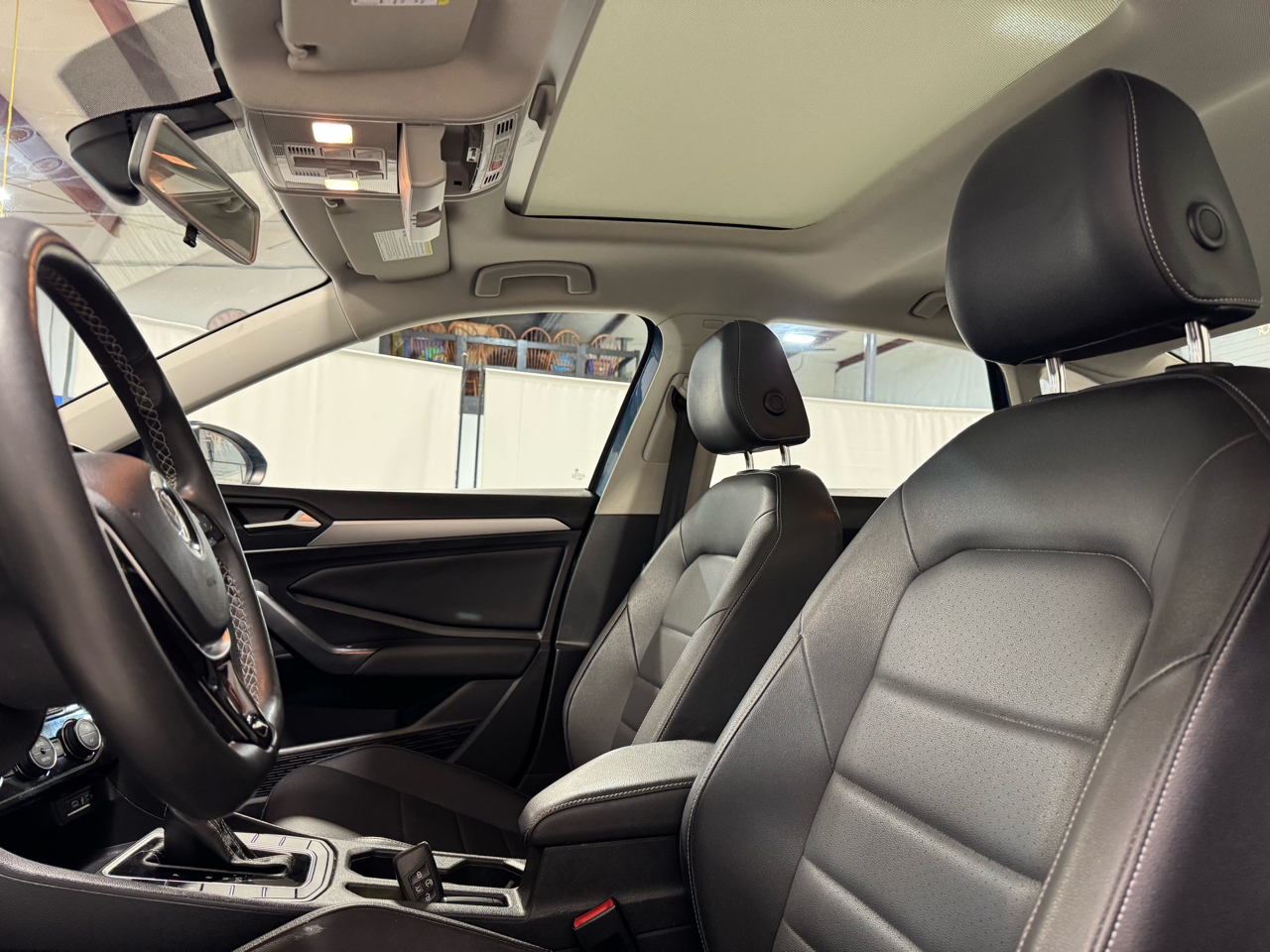 Volkswagen Jetta 1.4T S 8A 2021