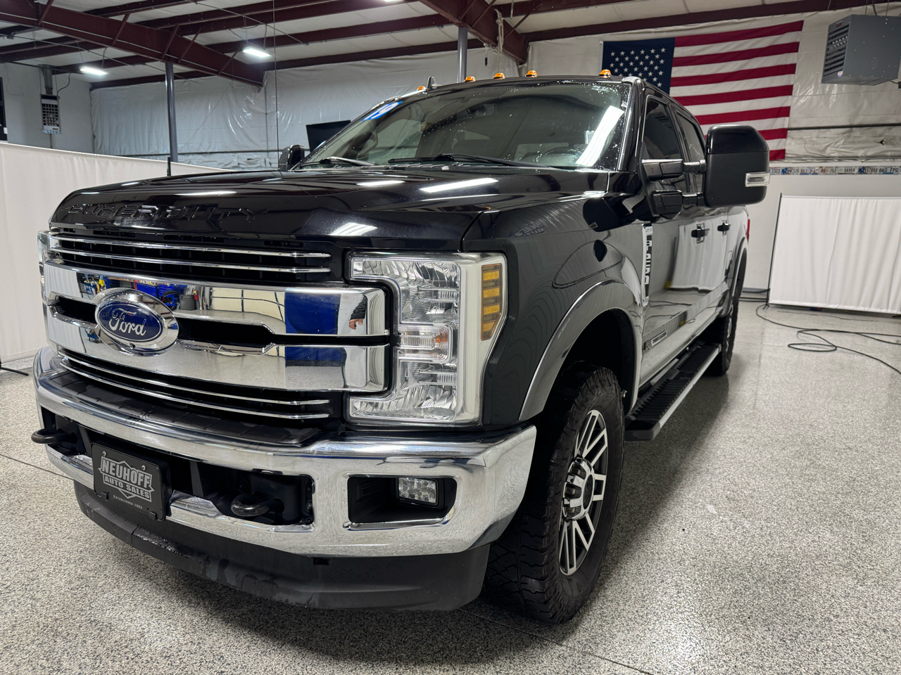 Ford F-250 SD Lariat Crew Cab 4WD 2019