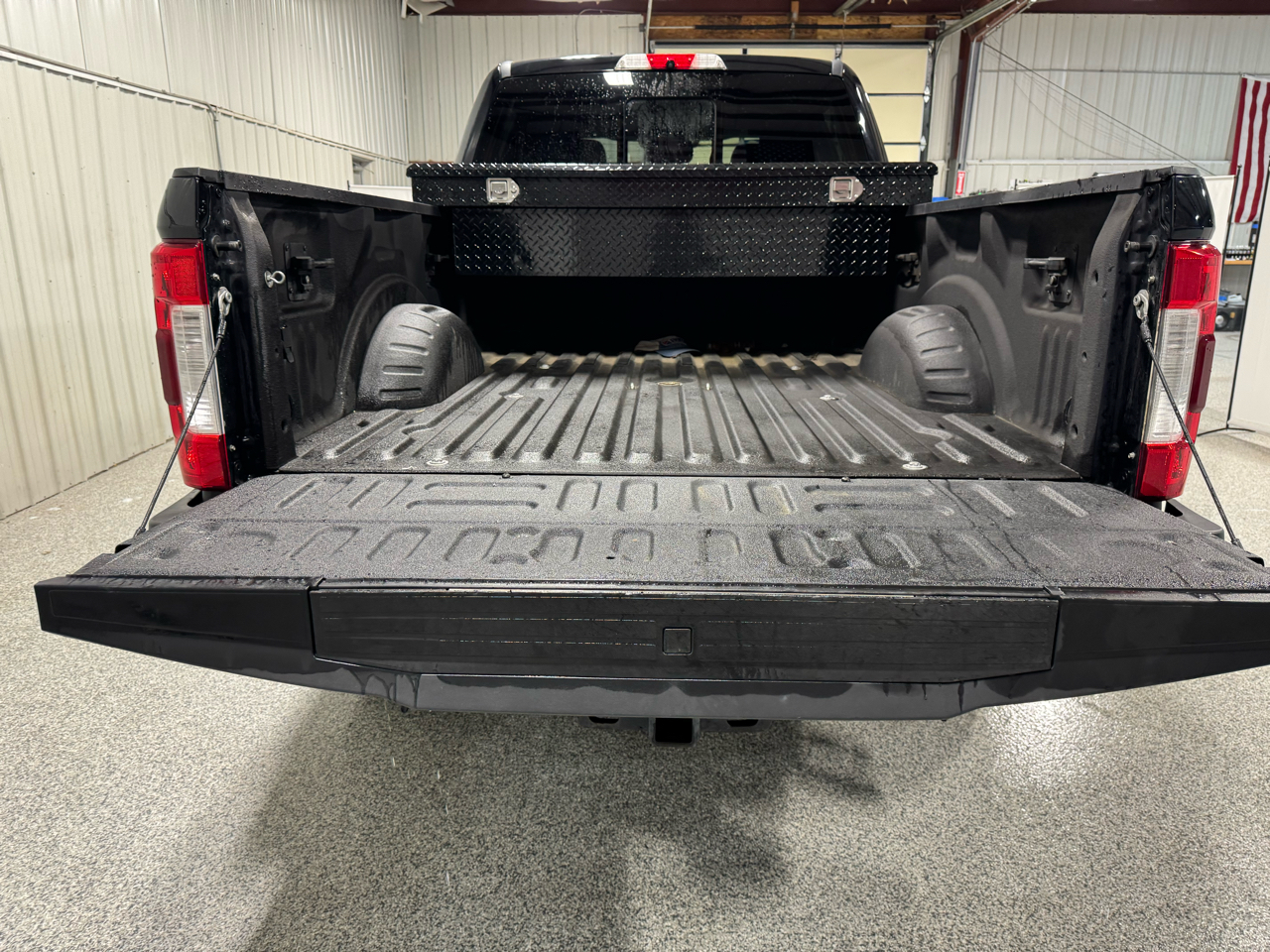 Ford F-250 SD Lariat Crew Cab 4WD 2019