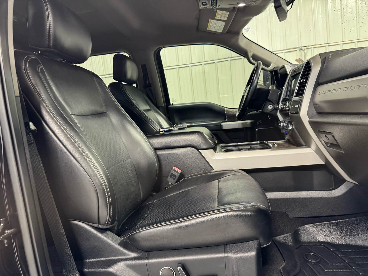 Ford F-250 SD Lariat Crew Cab 4WD 2019