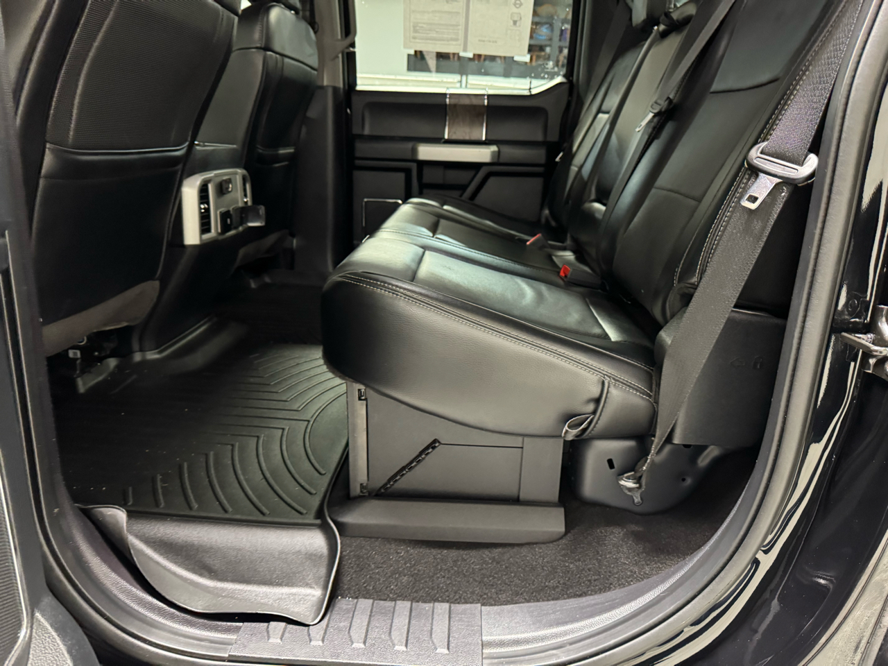 Ford F-250 SD Lariat Crew Cab 4WD 2019