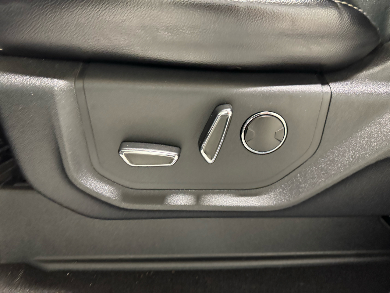 Ford F-250 SD Lariat Crew Cab 4WD 2019