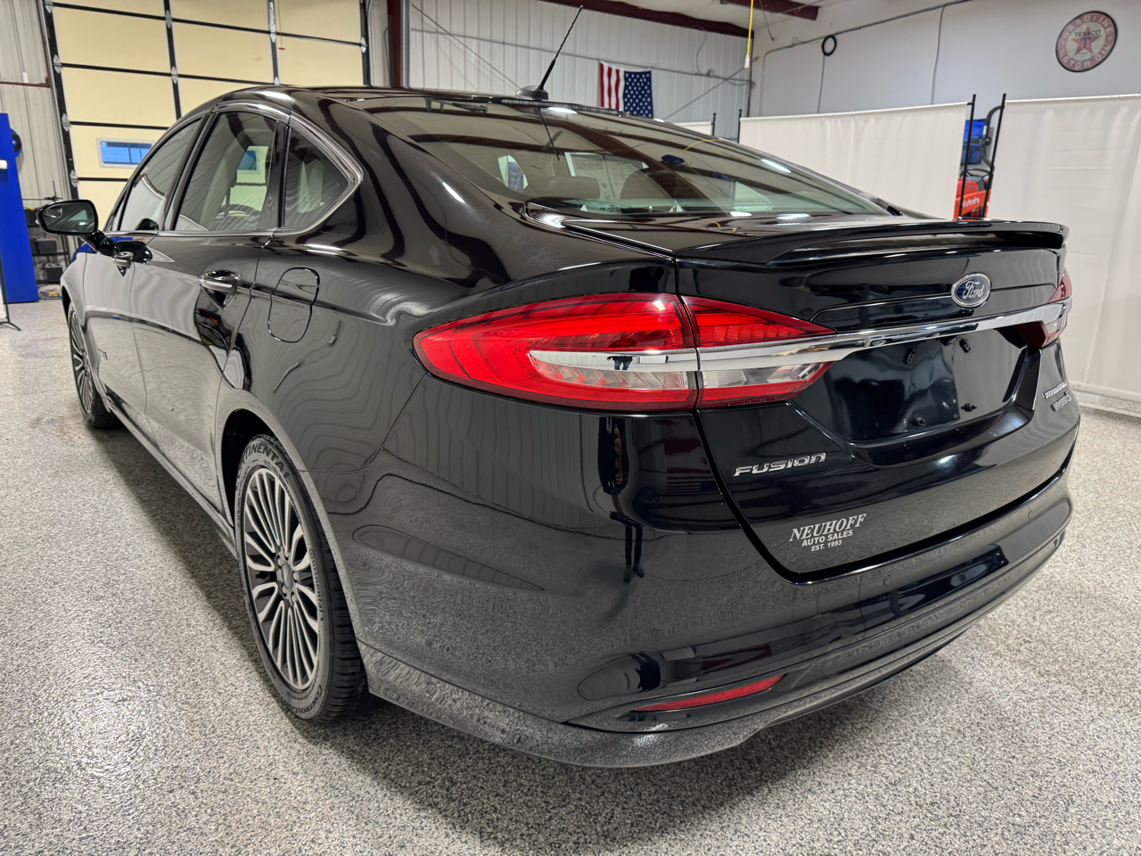 Ford Fusion Hybrid Titanium 2017