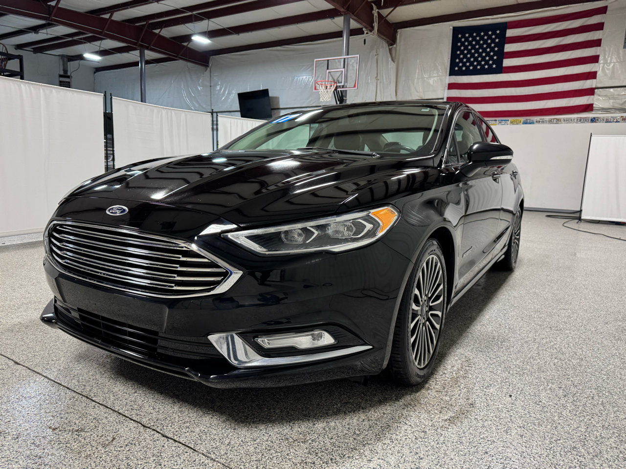 Ford Fusion Hybrid Titanium 2017