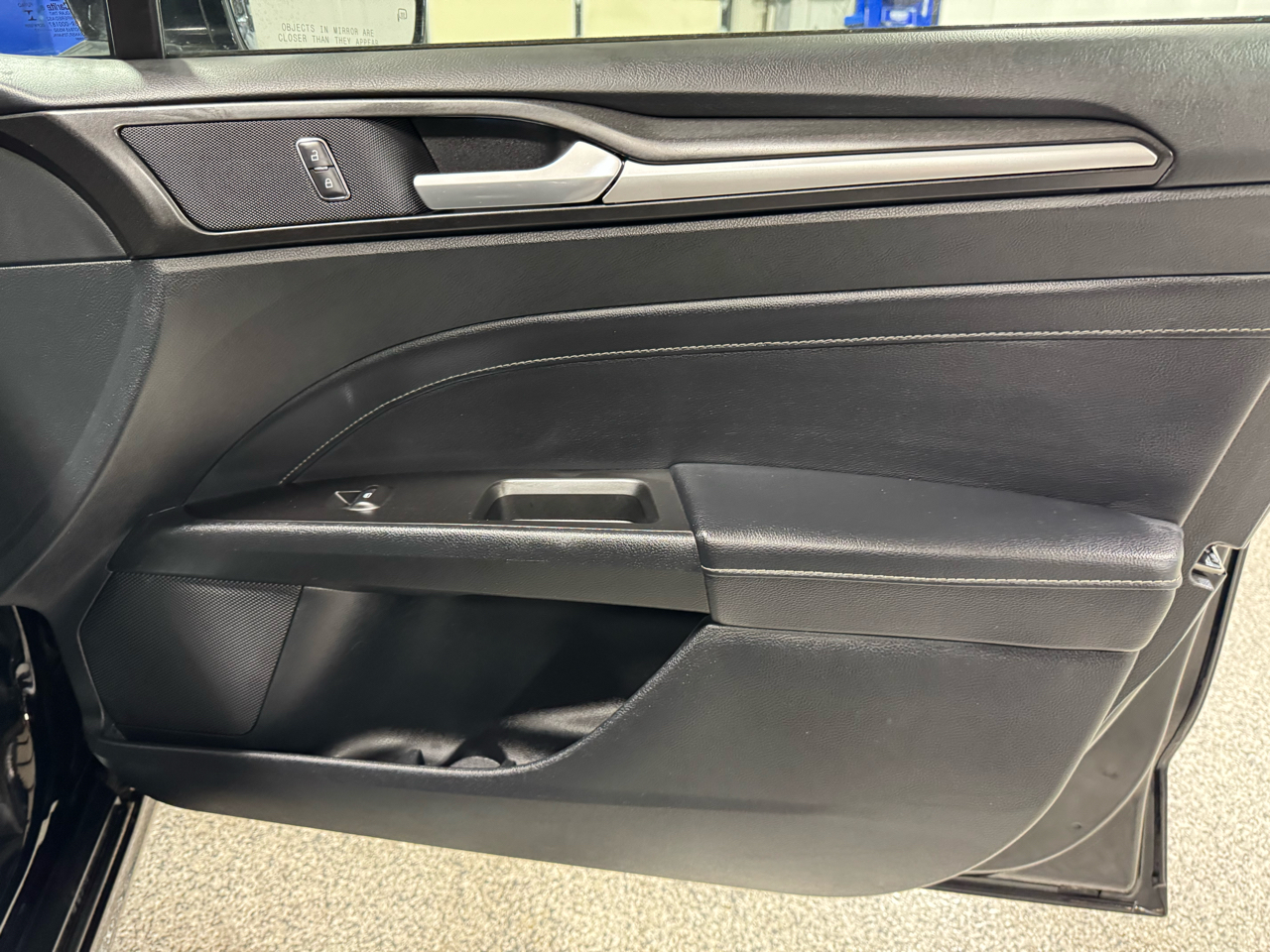 Ford Fusion Hybrid Titanium 2017