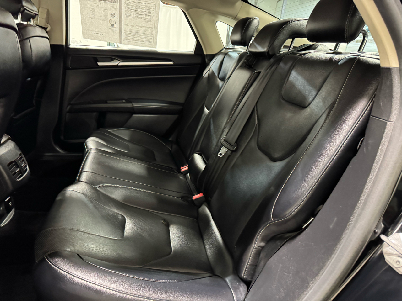 Ford Fusion Hybrid Titanium 2017