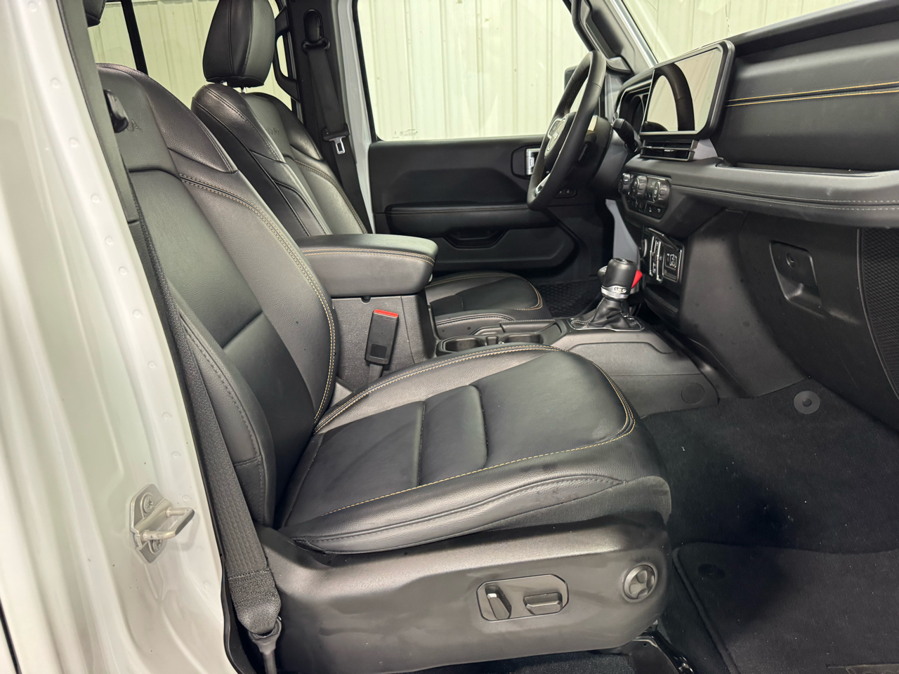 Jeep Wrangler 4xe Sahara 2024