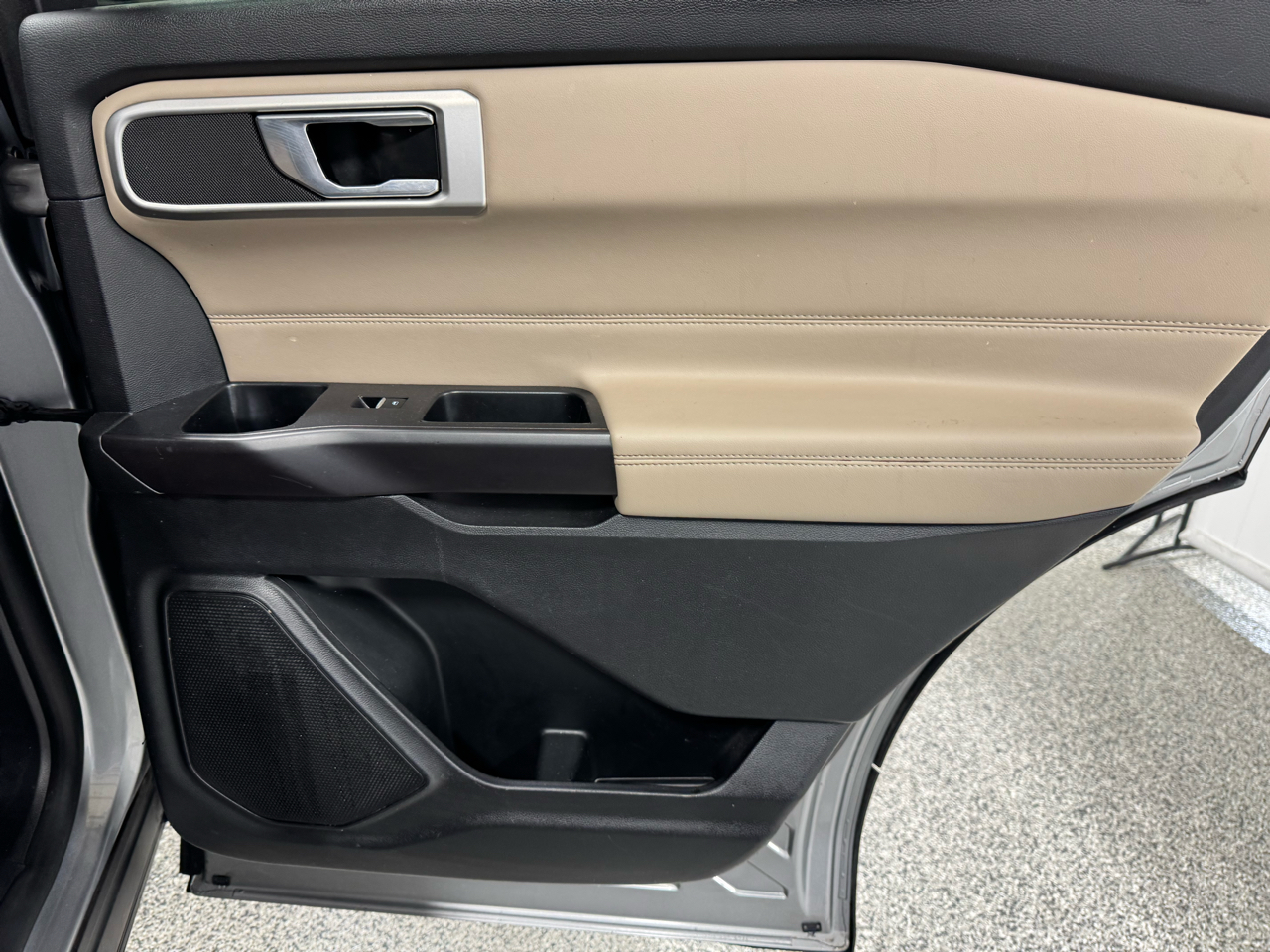 Ford Explorer XLT RWD 2020