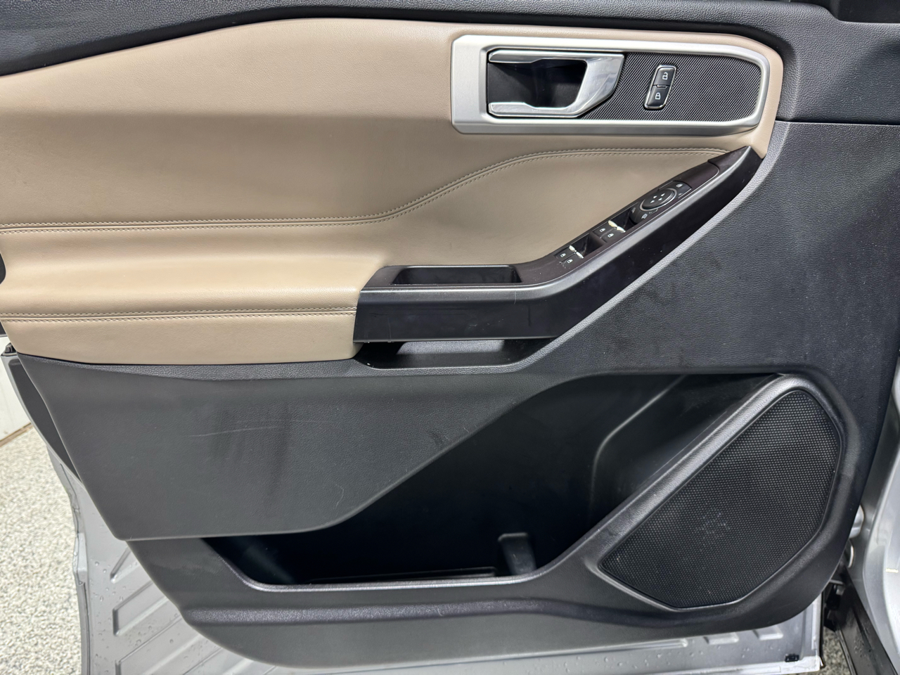 Ford Explorer XLT RWD 2020