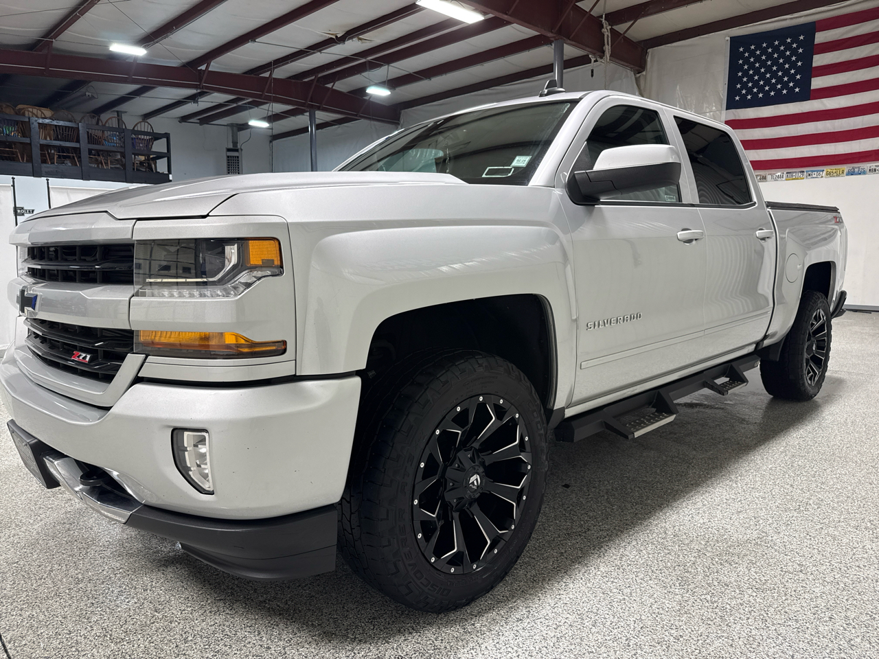 Chevrolet Silverado 1500 2LT Crew Cab 4WD 2018