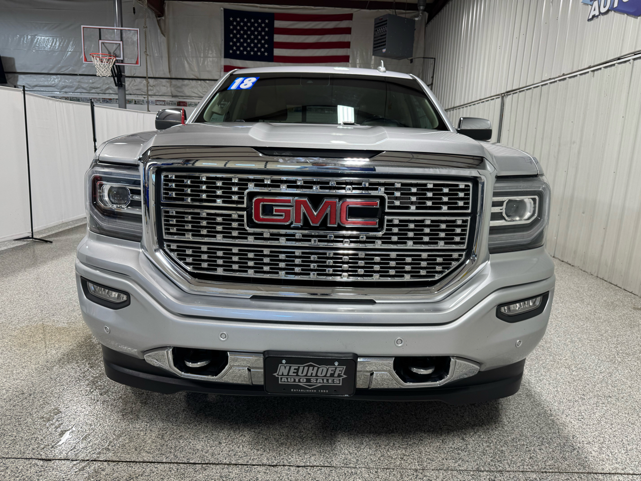 GMC Sierra 1500 Denali Crew Cab Short Box 4WD 2018