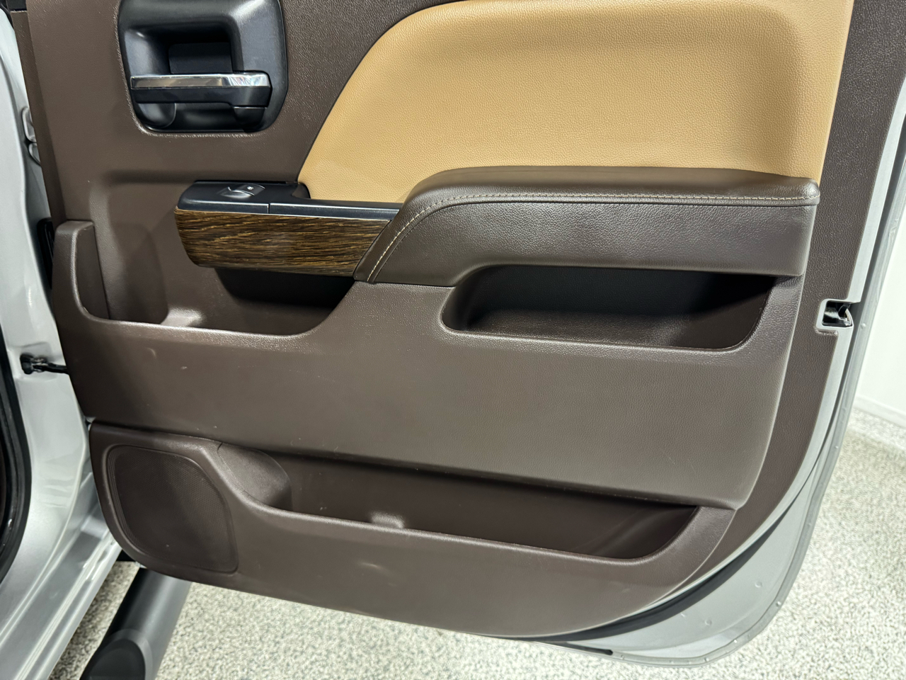 GMC Sierra 1500 Denali Crew Cab Short Box 4WD 2018