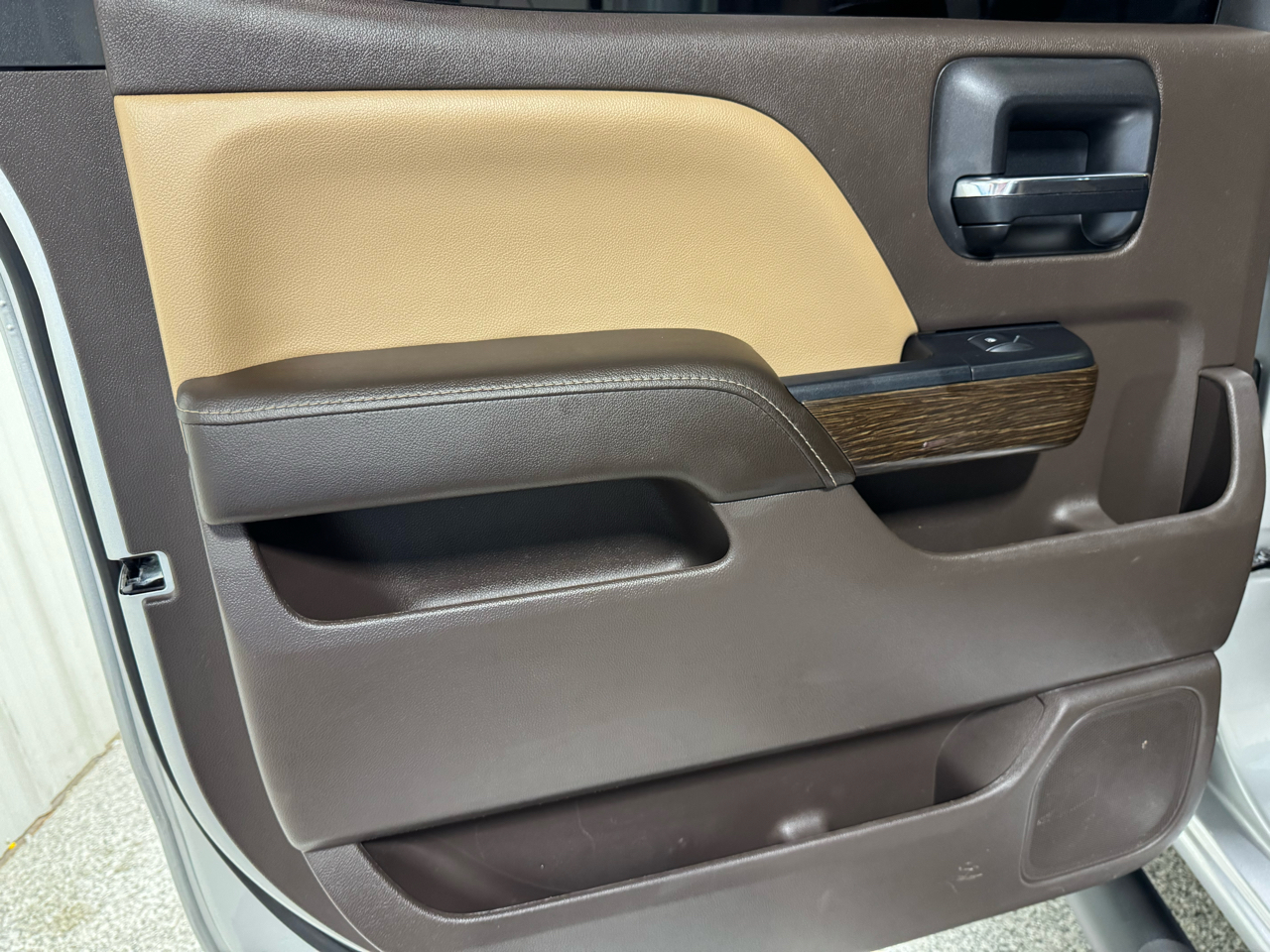 GMC Sierra 1500 Denali Crew Cab Short Box 4WD 2018