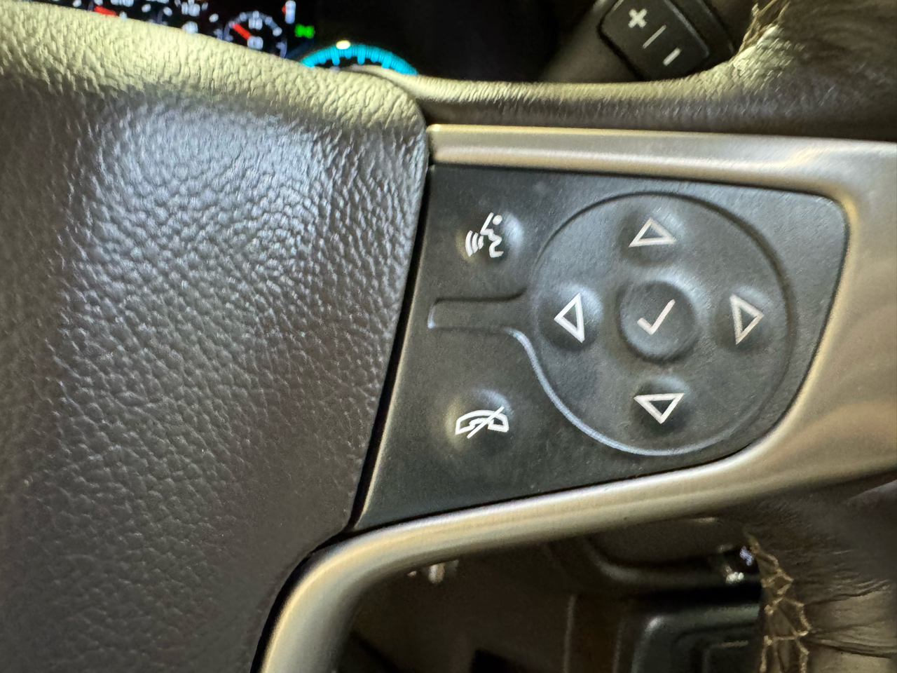 GMC Sierra 1500 Denali Crew Cab Short Box 4WD 2018