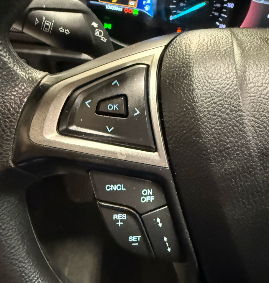 Ford Fusion Hybrid SE 2020