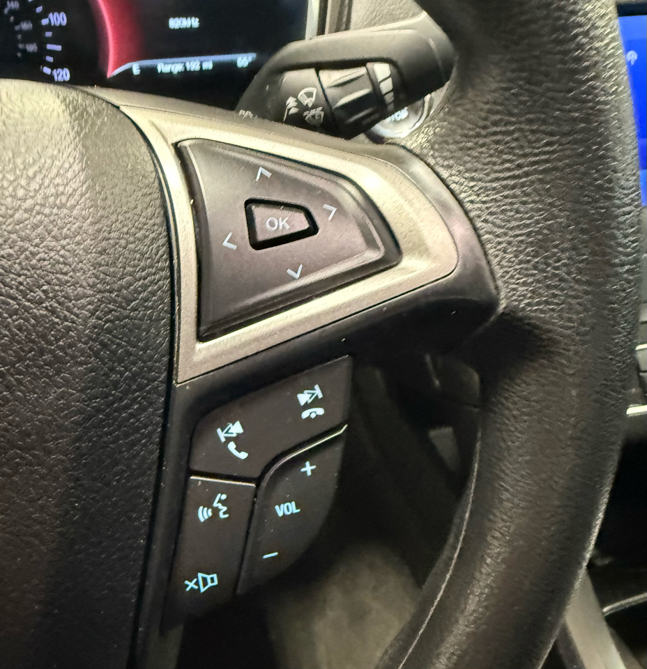 Ford Fusion Hybrid SE 2020