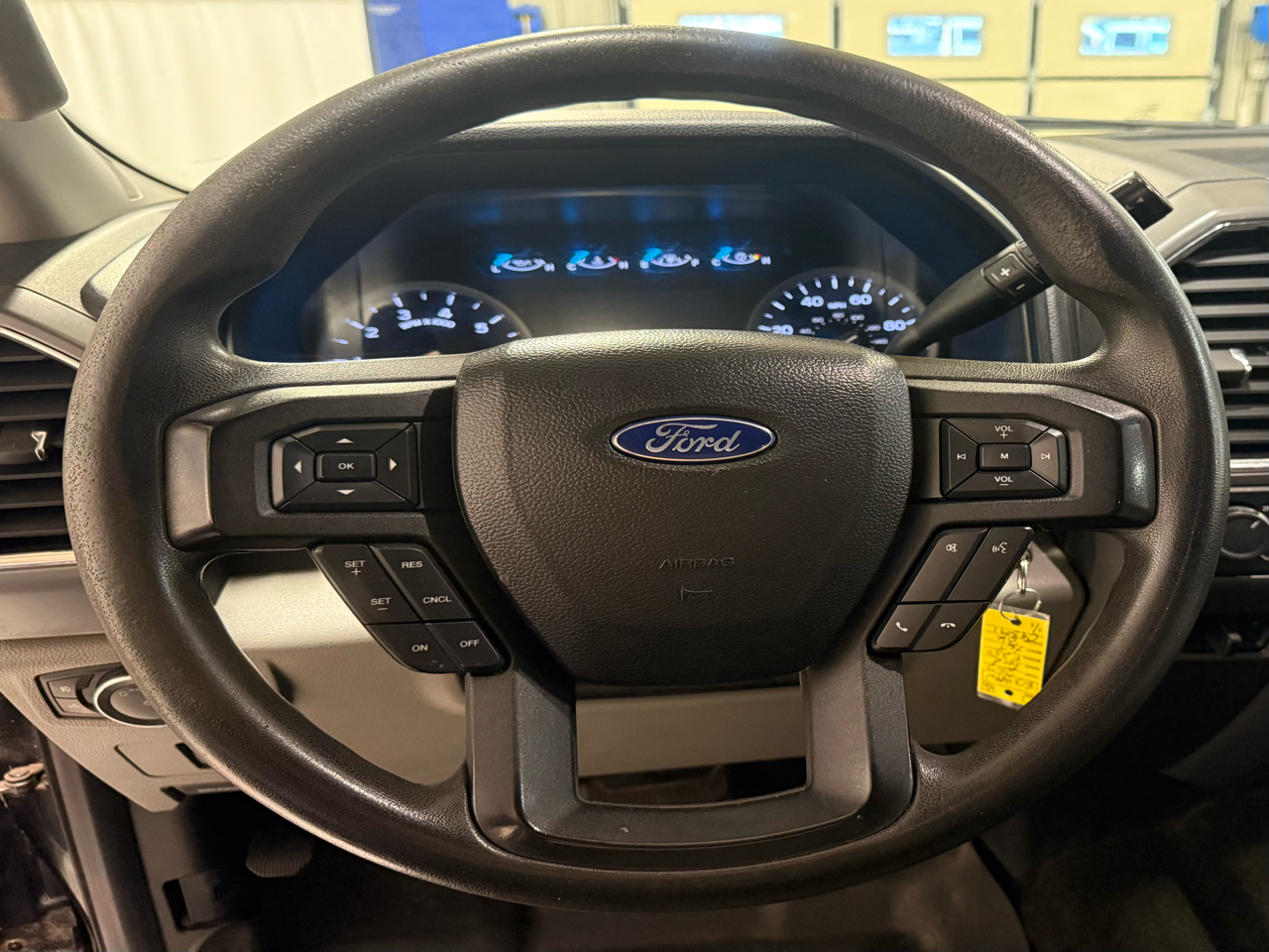 Ford F-250 SD XLT Crew Cab Long Bed 4WD 2017