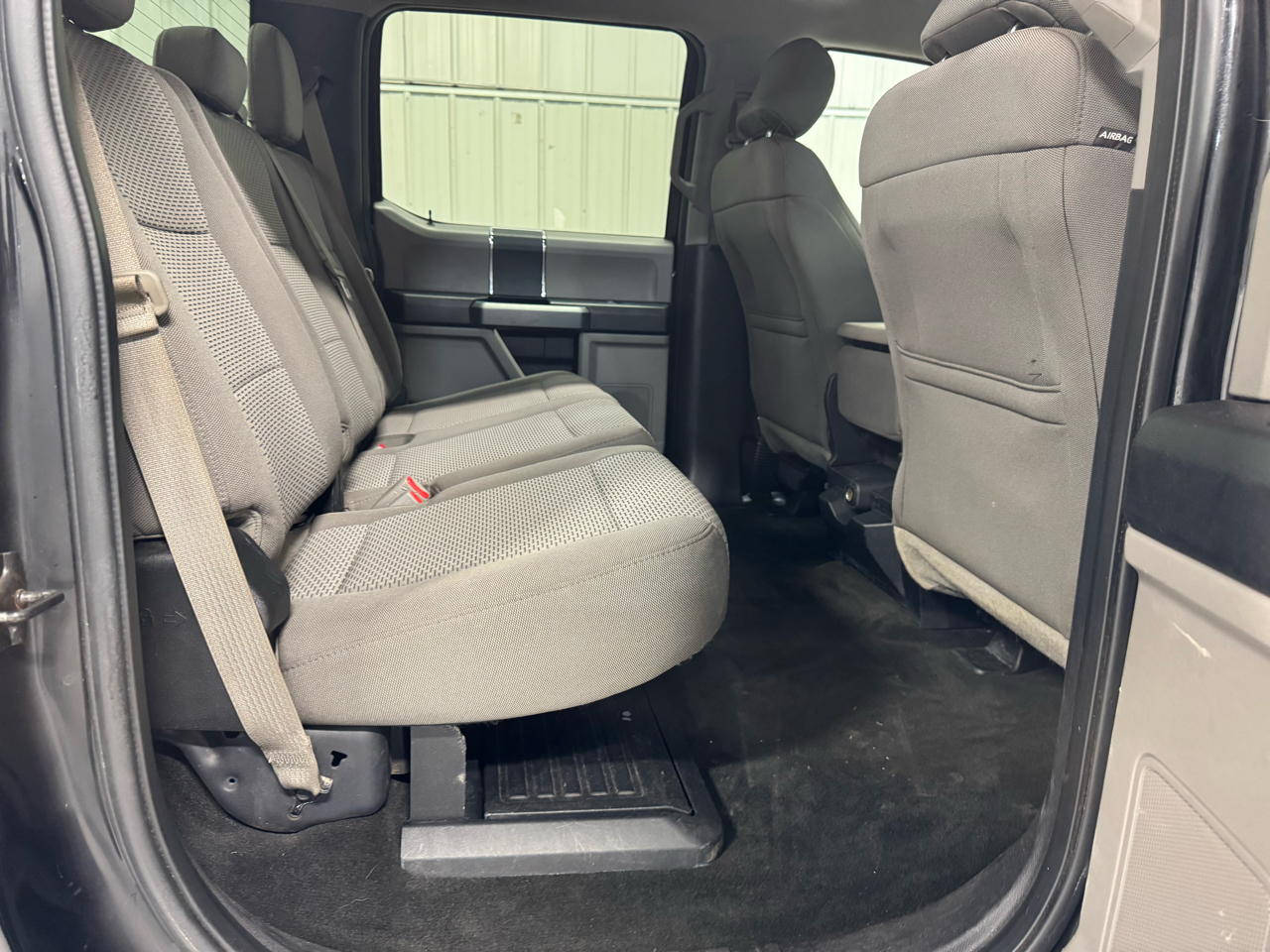 Ford F-250 SD XLT 4WD Crew Cab 8' Box 2017