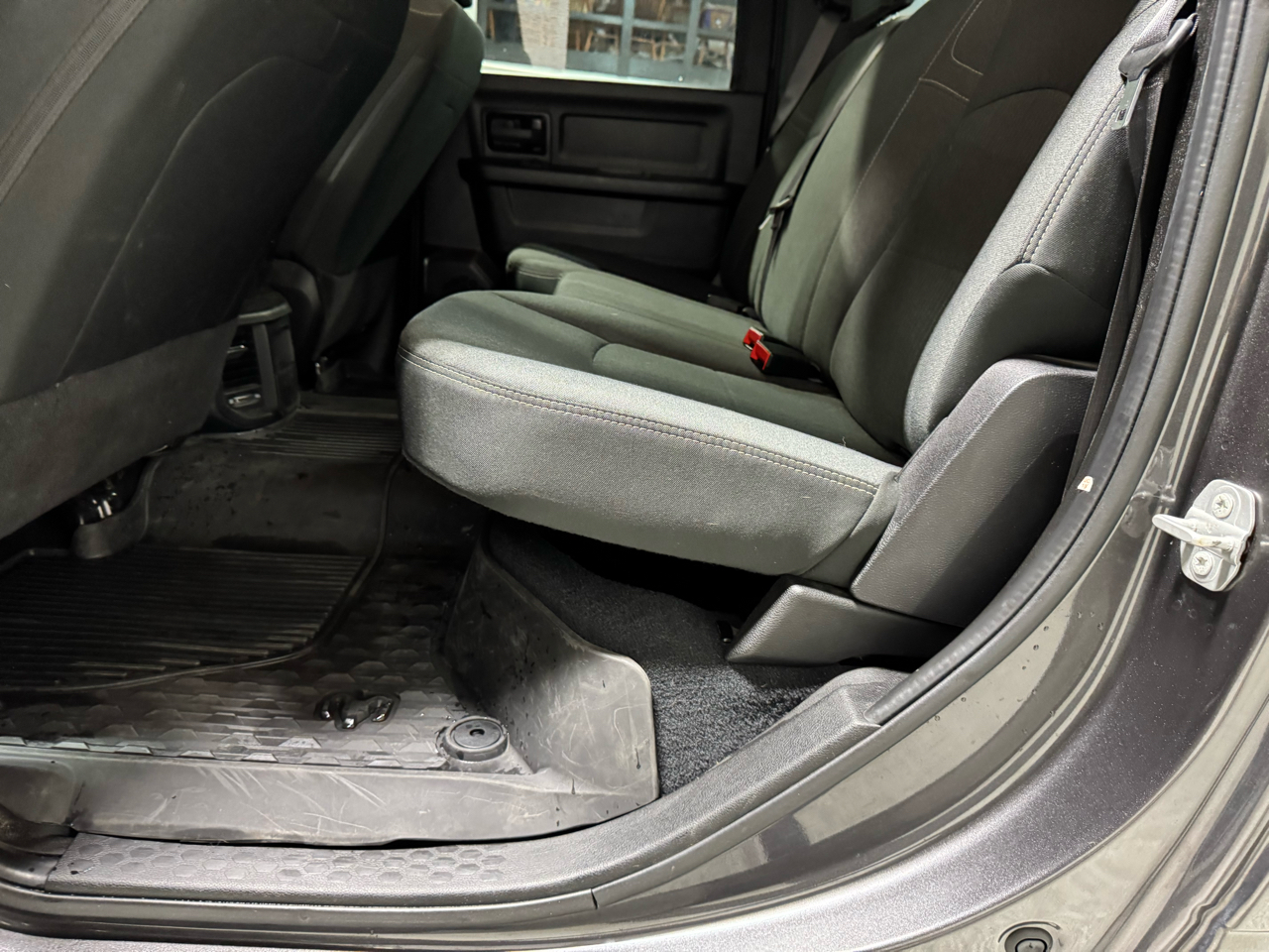 RAM 2500 Tradesman Crew Cab SWB 4WD 2022