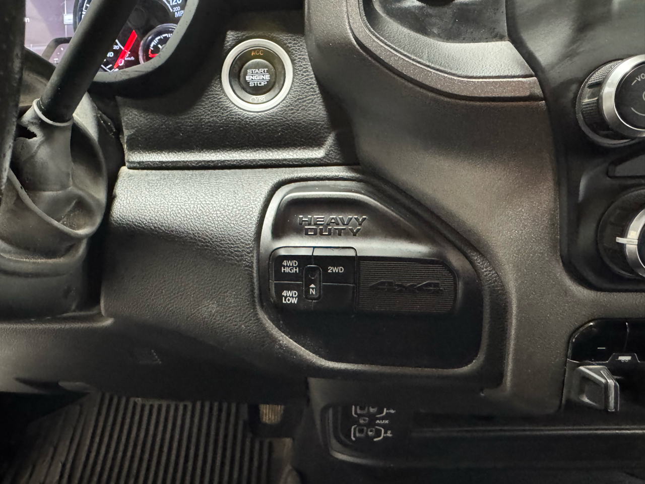 RAM 2500 Tradesman Crew Cab SWB 4WD 2022