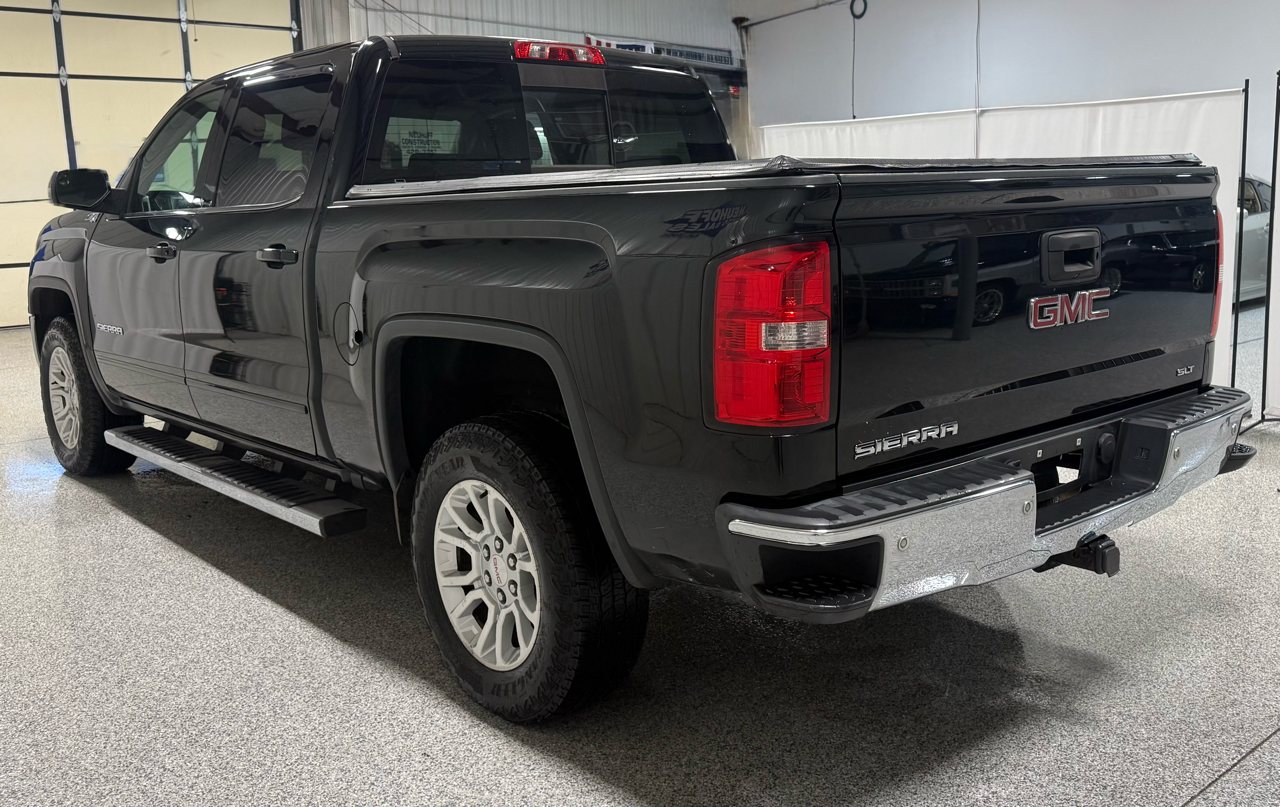 GMC Sierra 1500 4WD Crew Cab 143.5" SLE 2017