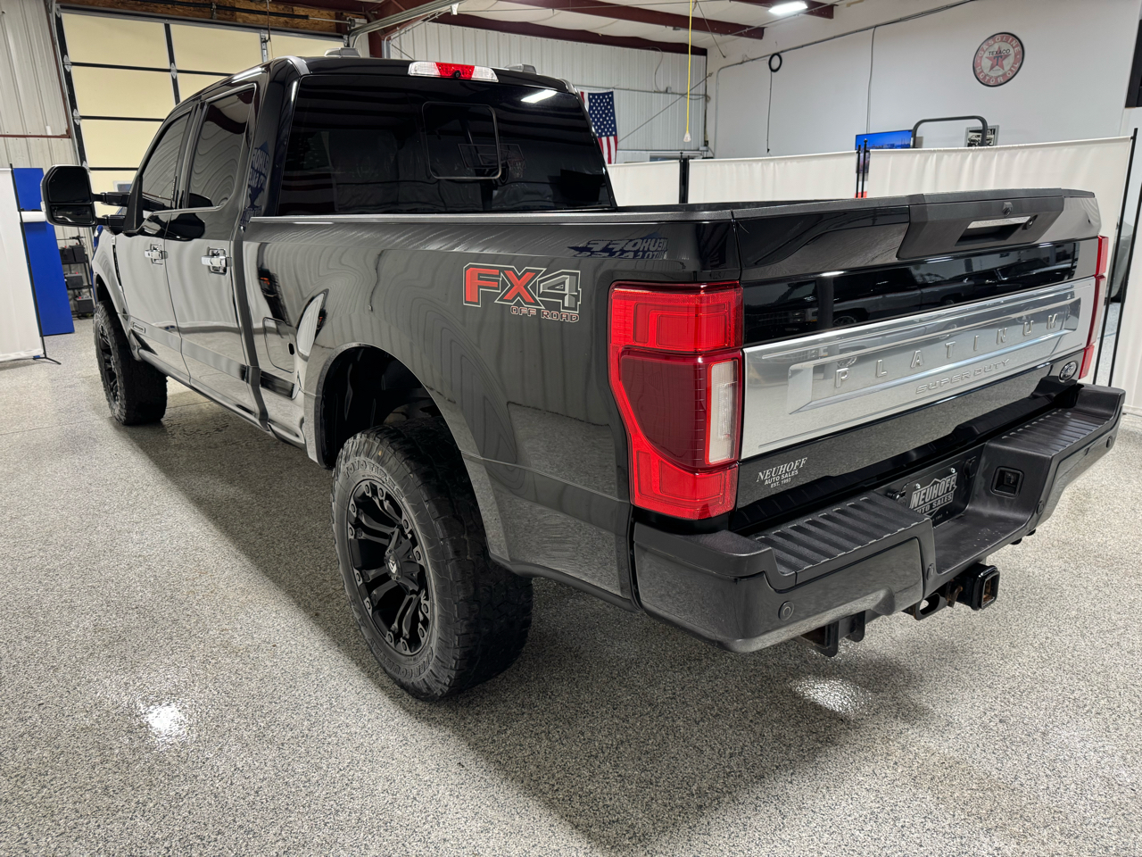 Ford F-250 SD Platinum Crew Cab 4WD 2020