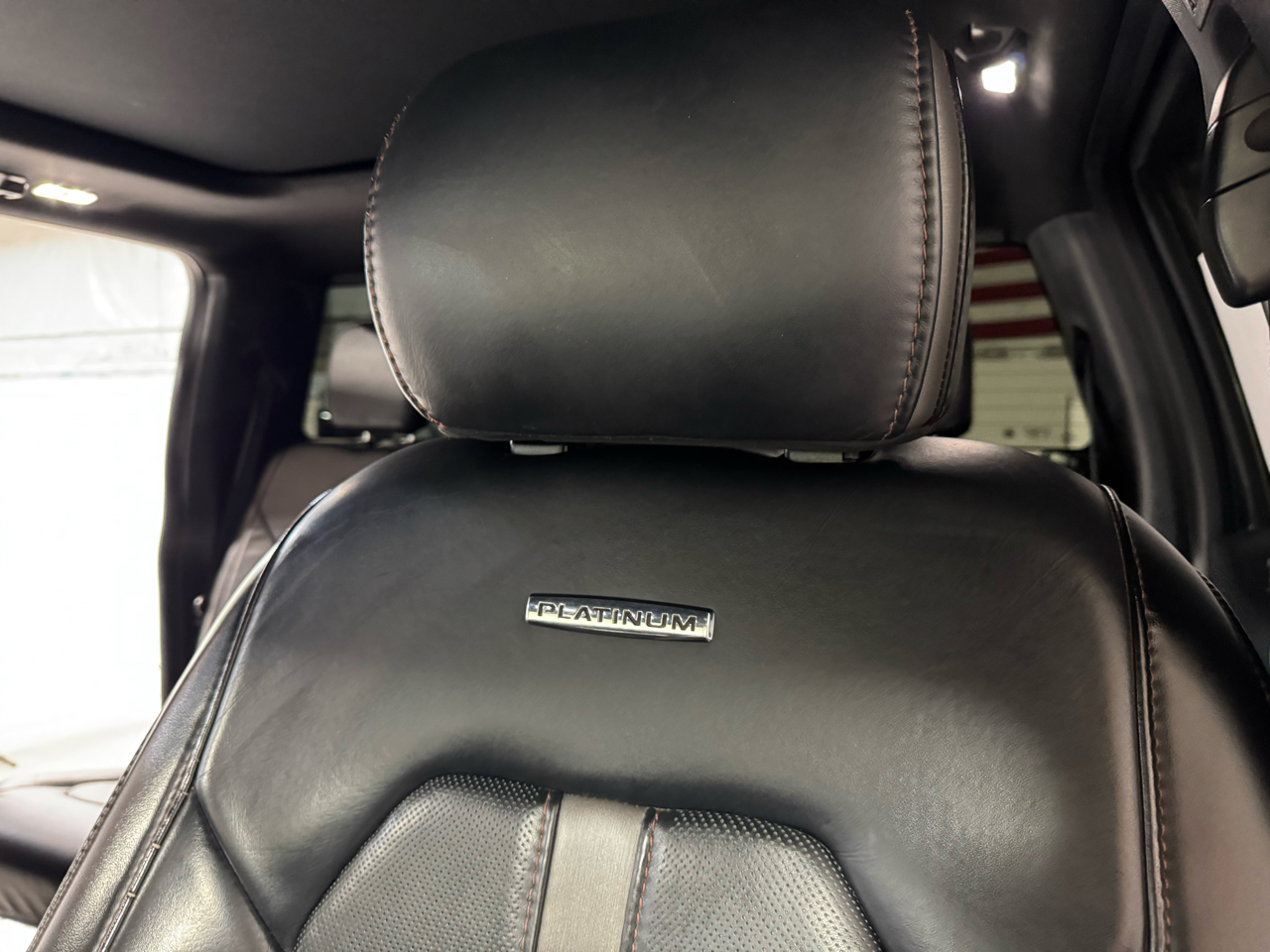 Ford F-250 SD Platinum Crew Cab 4WD 2020