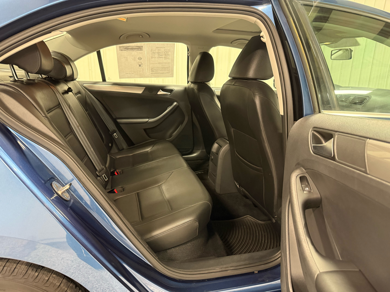 Volkswagen Jetta 1.4T SE 6A 2017