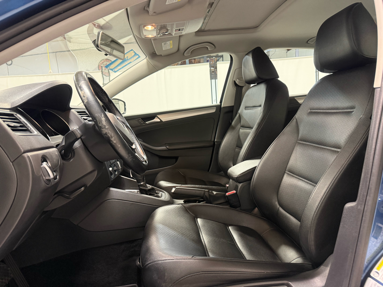 Volkswagen Jetta 1.4T SE 6A 2017