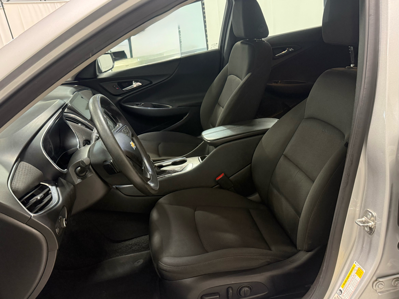 Chevrolet Malibu 4dr Sdn LT 2021