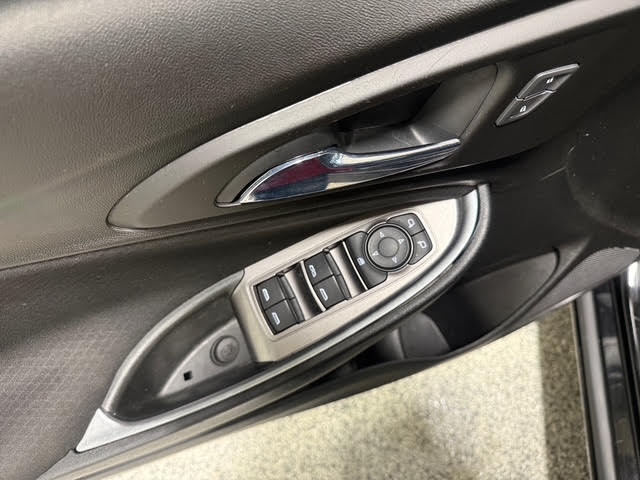 Chevrolet Malibu 4dr Sdn LT 2021