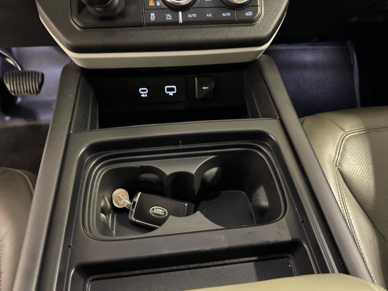 Land Rover Defender 110 HSE AWD 2020