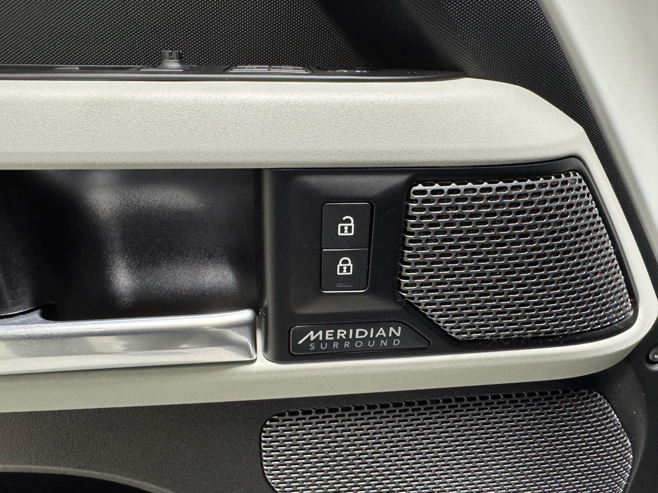 Land Rover Defender 110 HSE AWD 2020