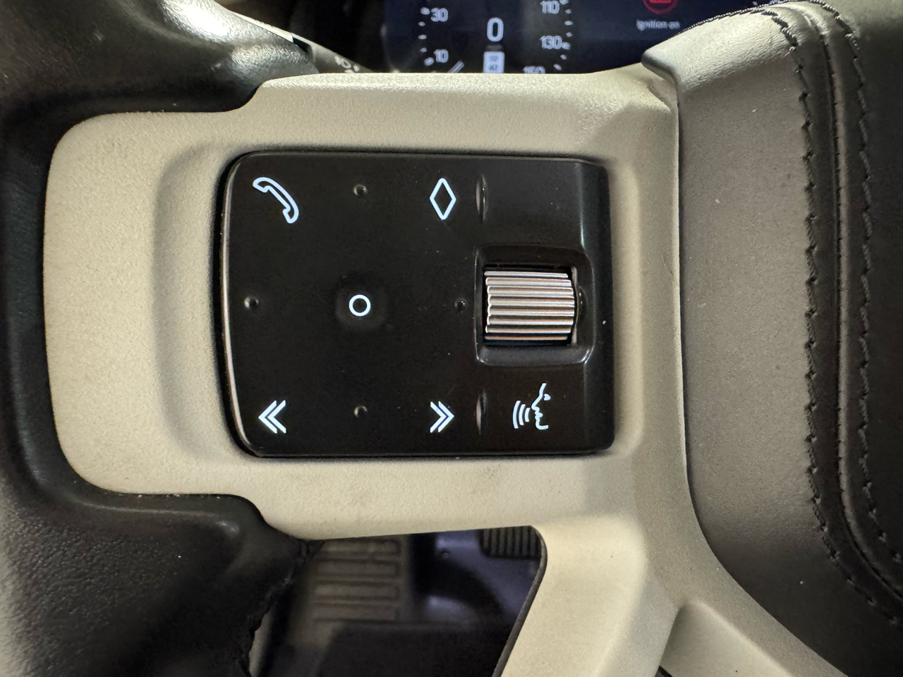 Land Rover Defender 110 HSE AWD 2020