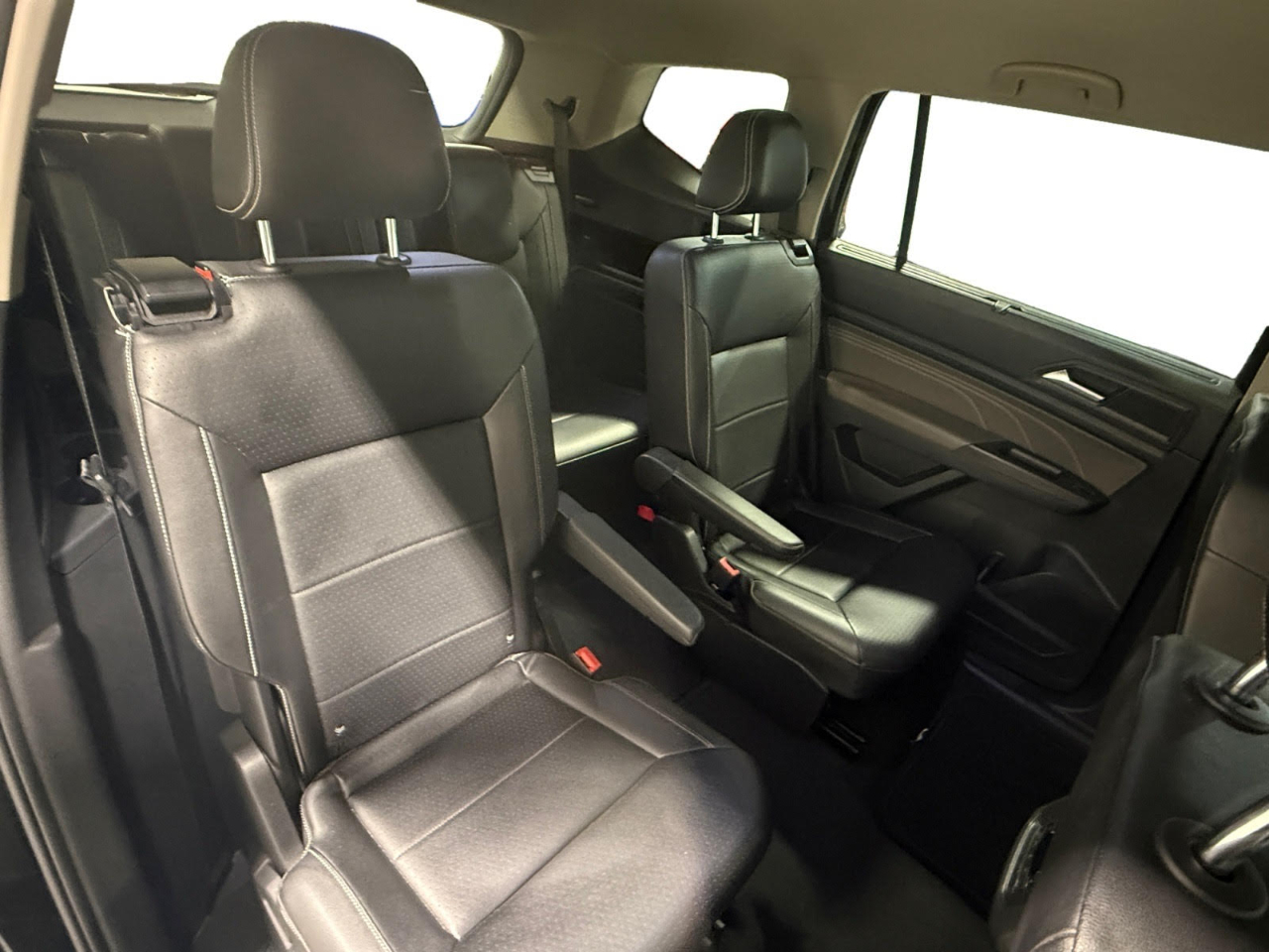 Volkswagen Atlas 3.6L V6 SE w/Technology FWD 2022