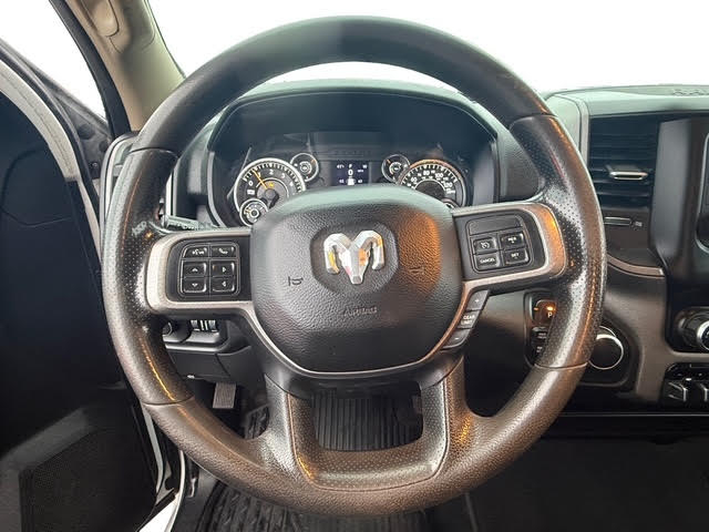 RAM 2500 Tradesman 4x4 Crew Cab 6'4" Box 2020