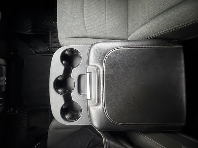 RAM 2500 Tradesman 4x4 Crew Cab 6'4" Box 2020