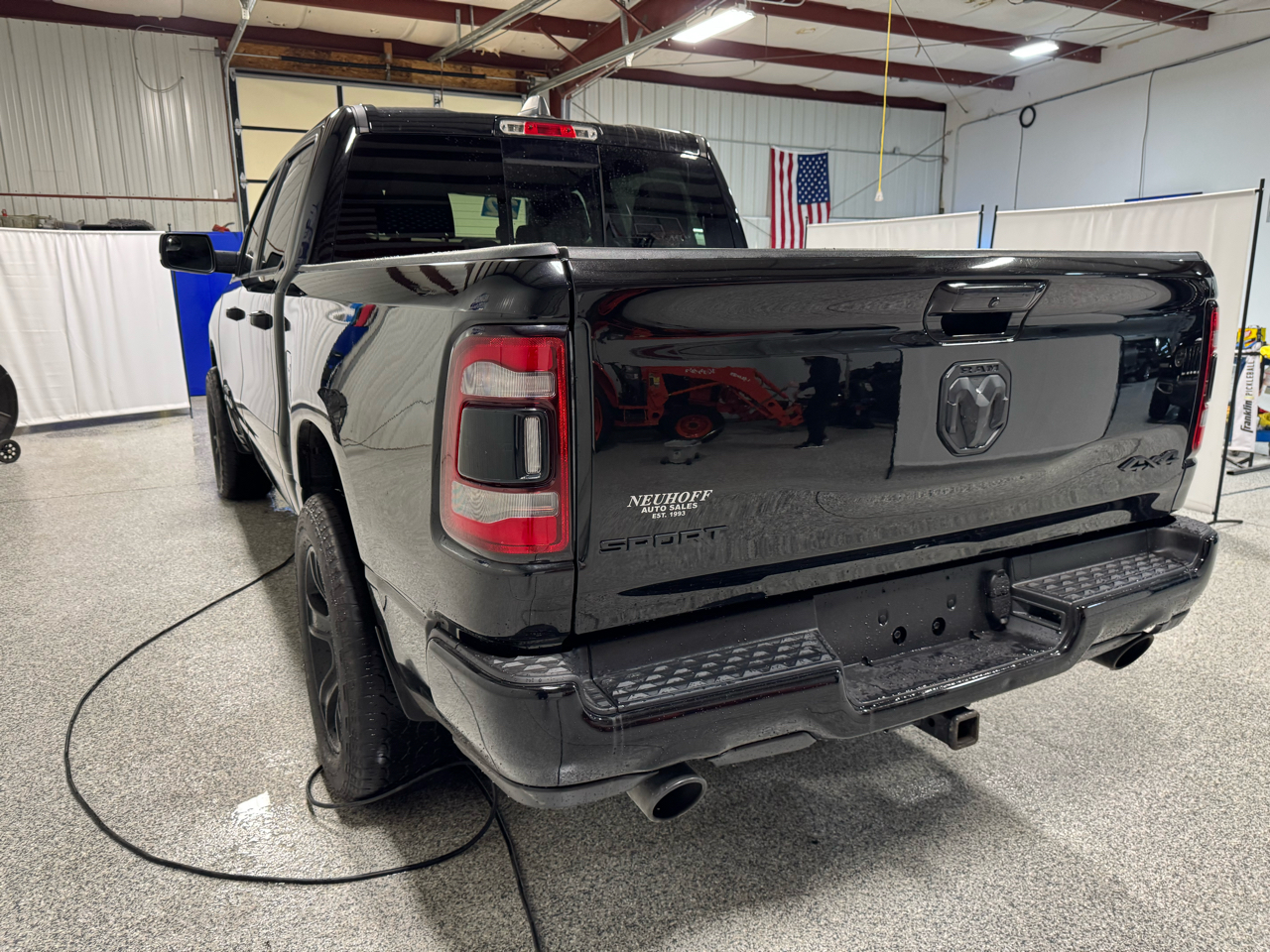 RAM 1500 Sport 4x4 Crew Cab 5'7" Box 2022