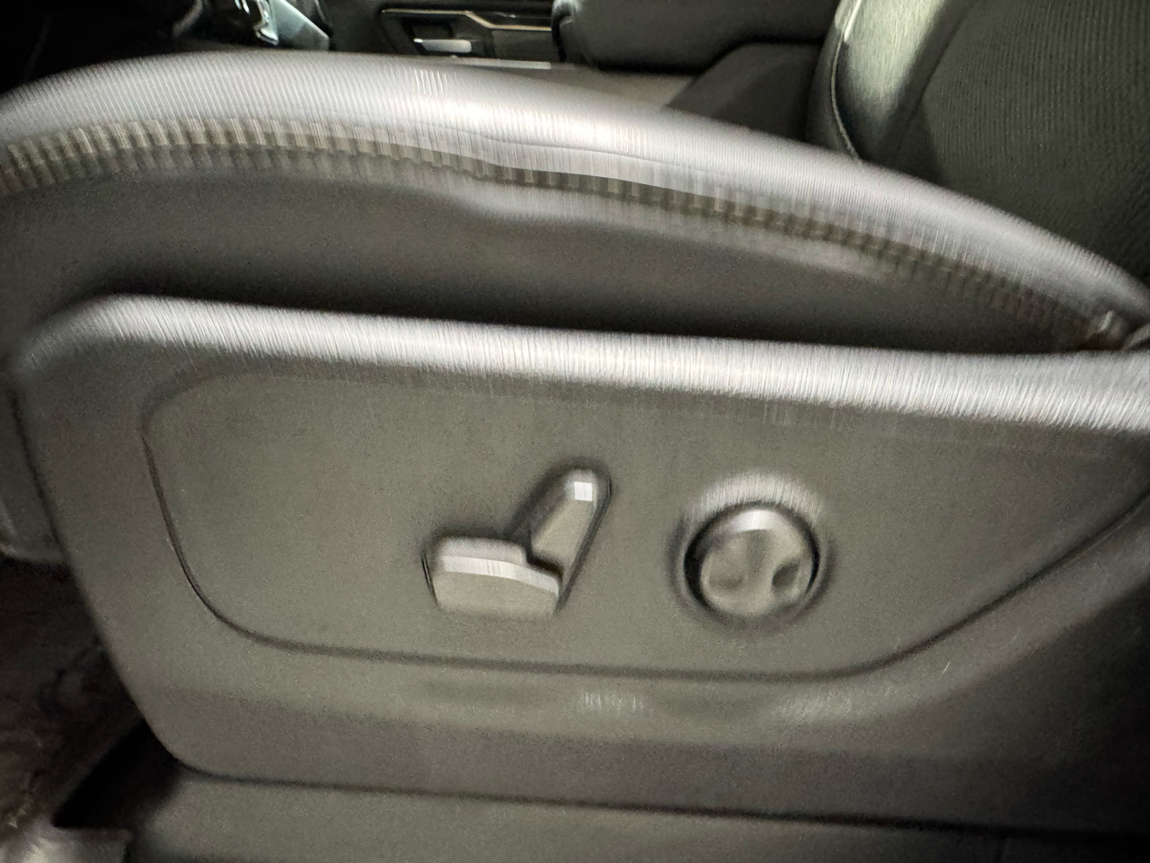 RAM 1500 Sport 4x4 Crew Cab 5'7" Box 2022