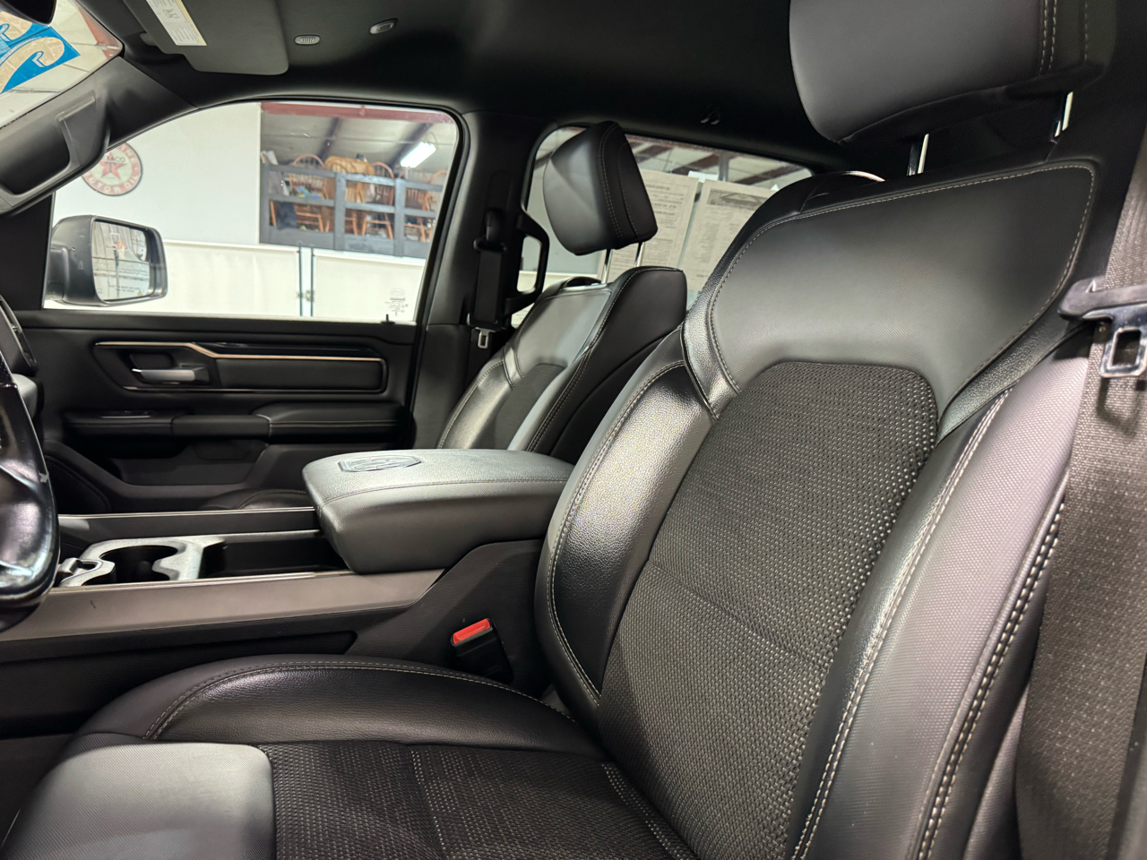 RAM 1500 Sport 4x4 Crew Cab 5'7" Box 2022