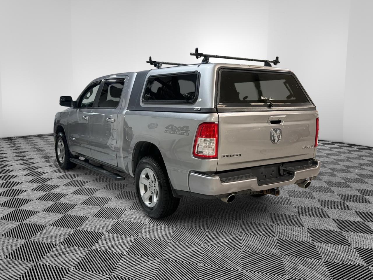 RAM 1500 Big Horn/Lone Star 4x4 Crew Cab 5'7" Box 2019