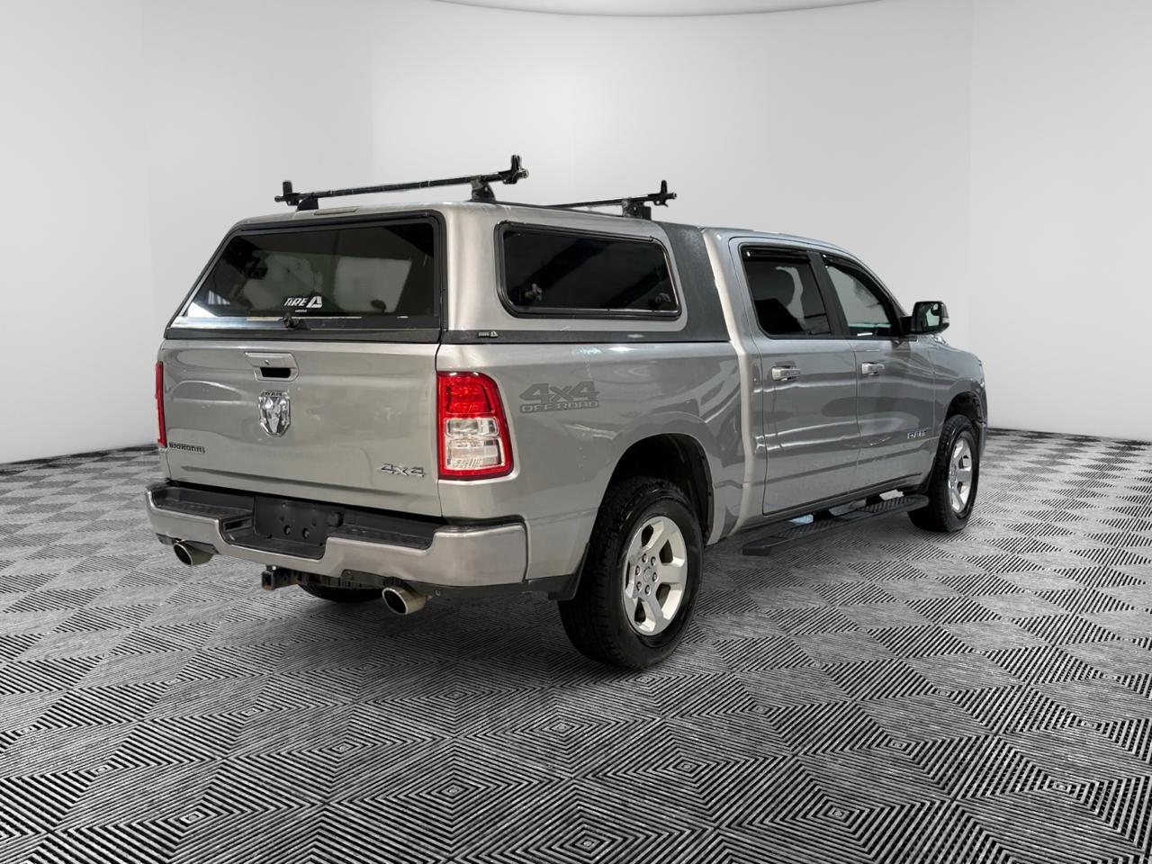 RAM 1500 Big Horn/Lone Star 4x4 Crew Cab 5'7" Box 2019